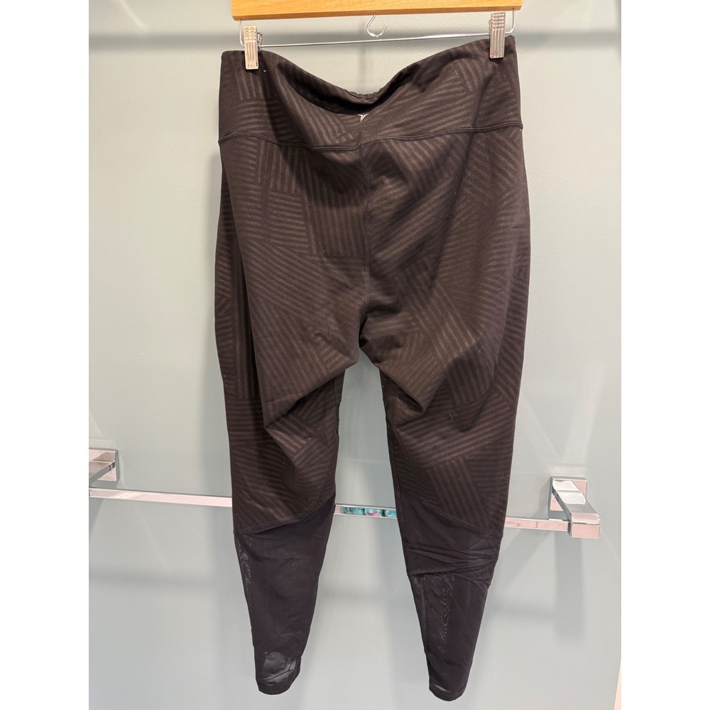 Old Navy Active Go-Dry Womens XL Black Geometric Stripe Mesh Panel Leggings - Picture 3 of 5